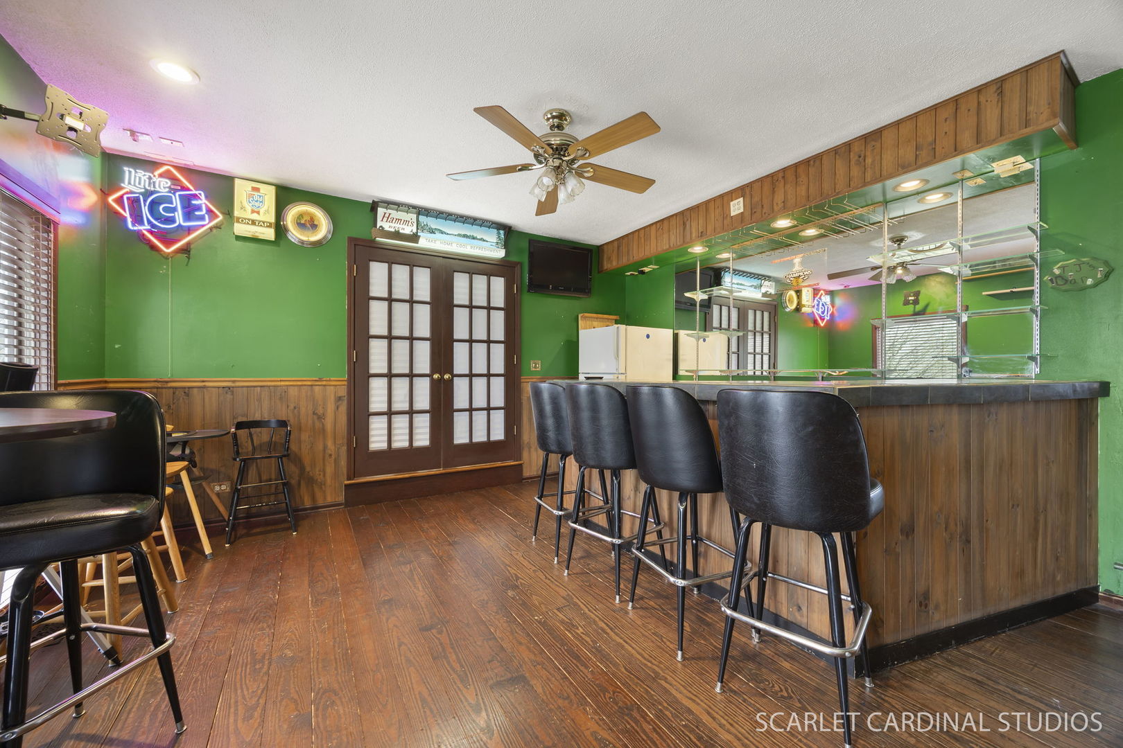 29W509 Point Oak Drive, Warrenville, IL 60555