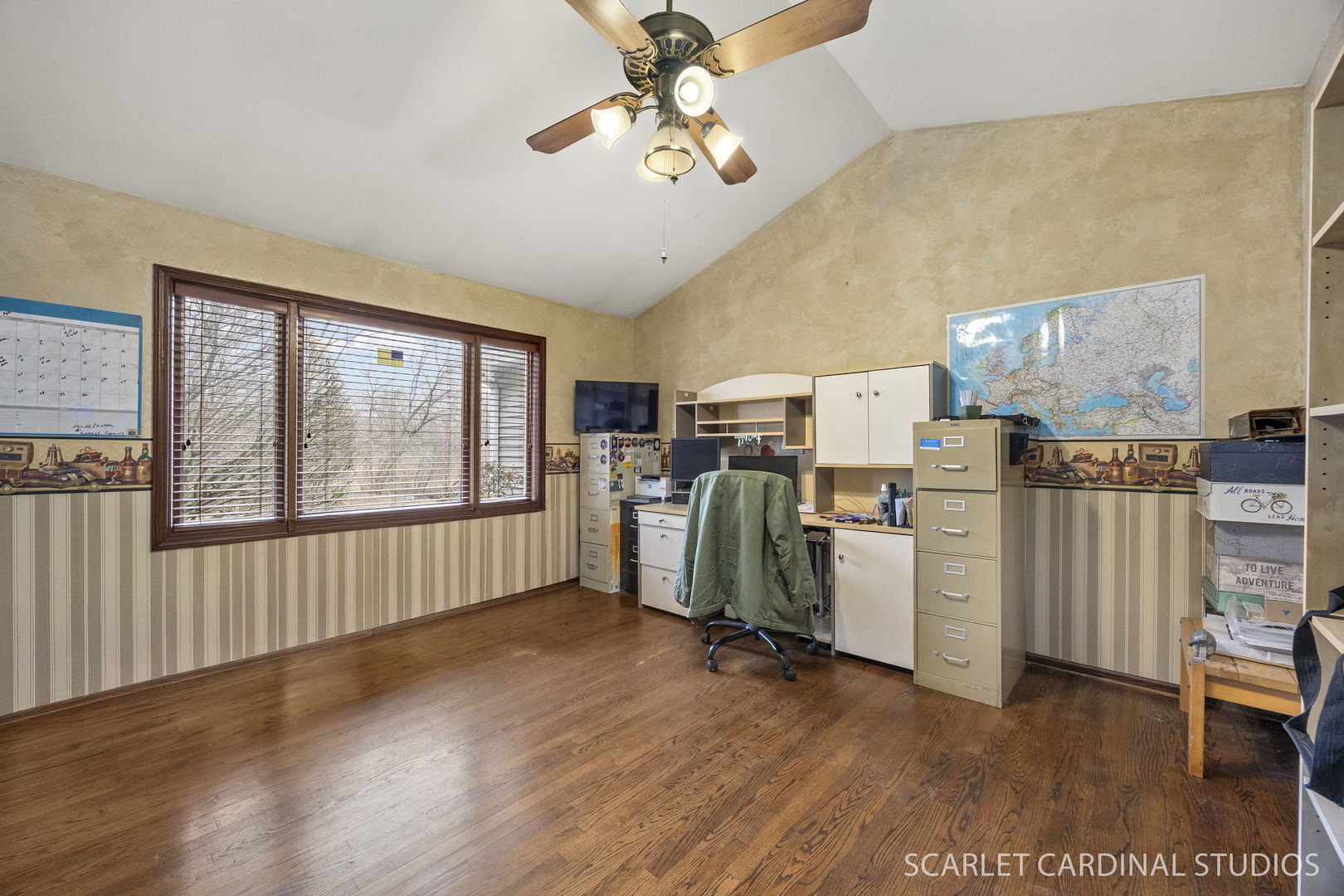 29W509 Point Oak Drive, Warrenville, IL 60555