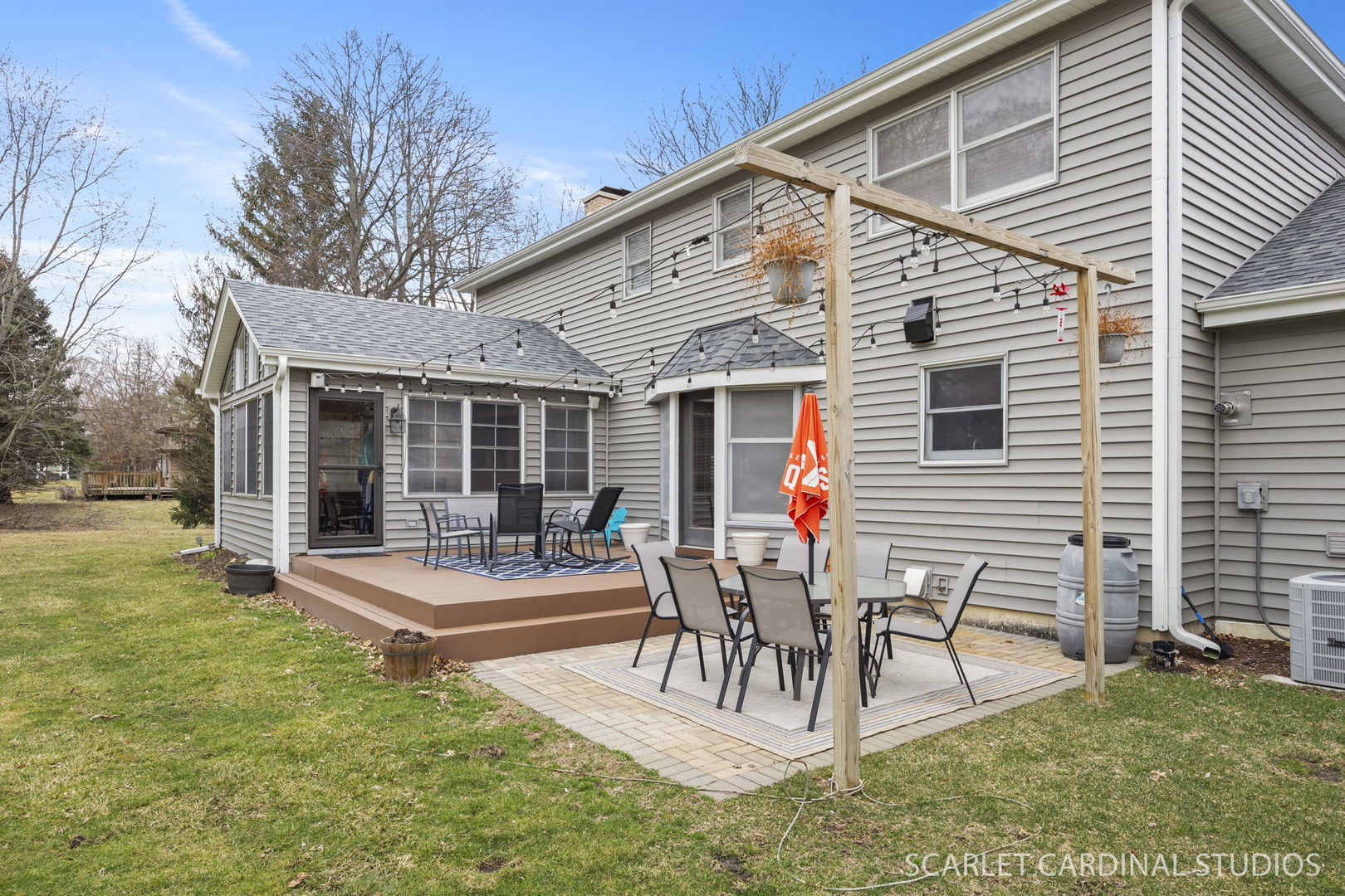 29W509 Point Oak Drive, Warrenville, IL 60555