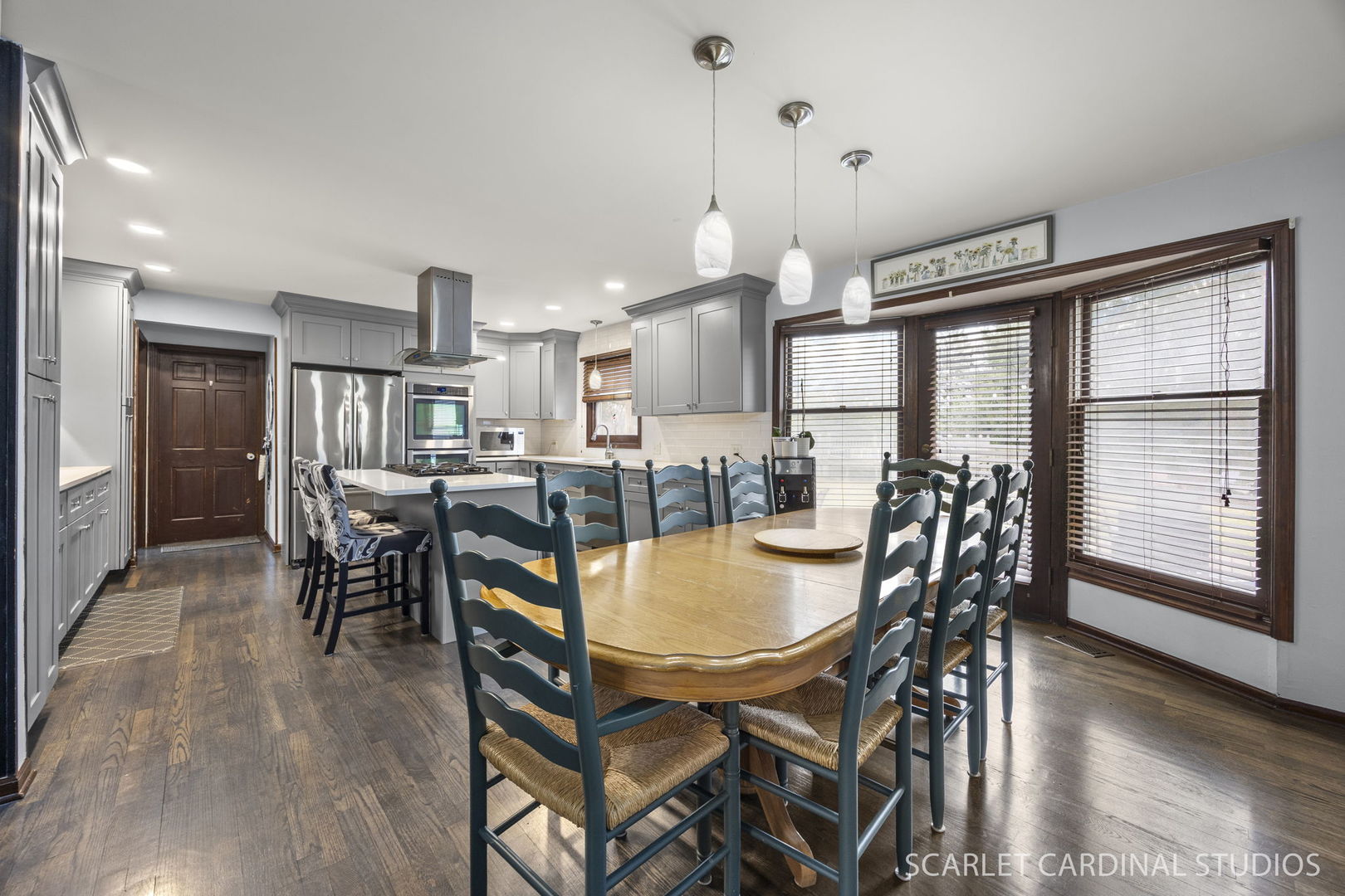 29W509 Point Oak Drive, Warrenville, IL 60555