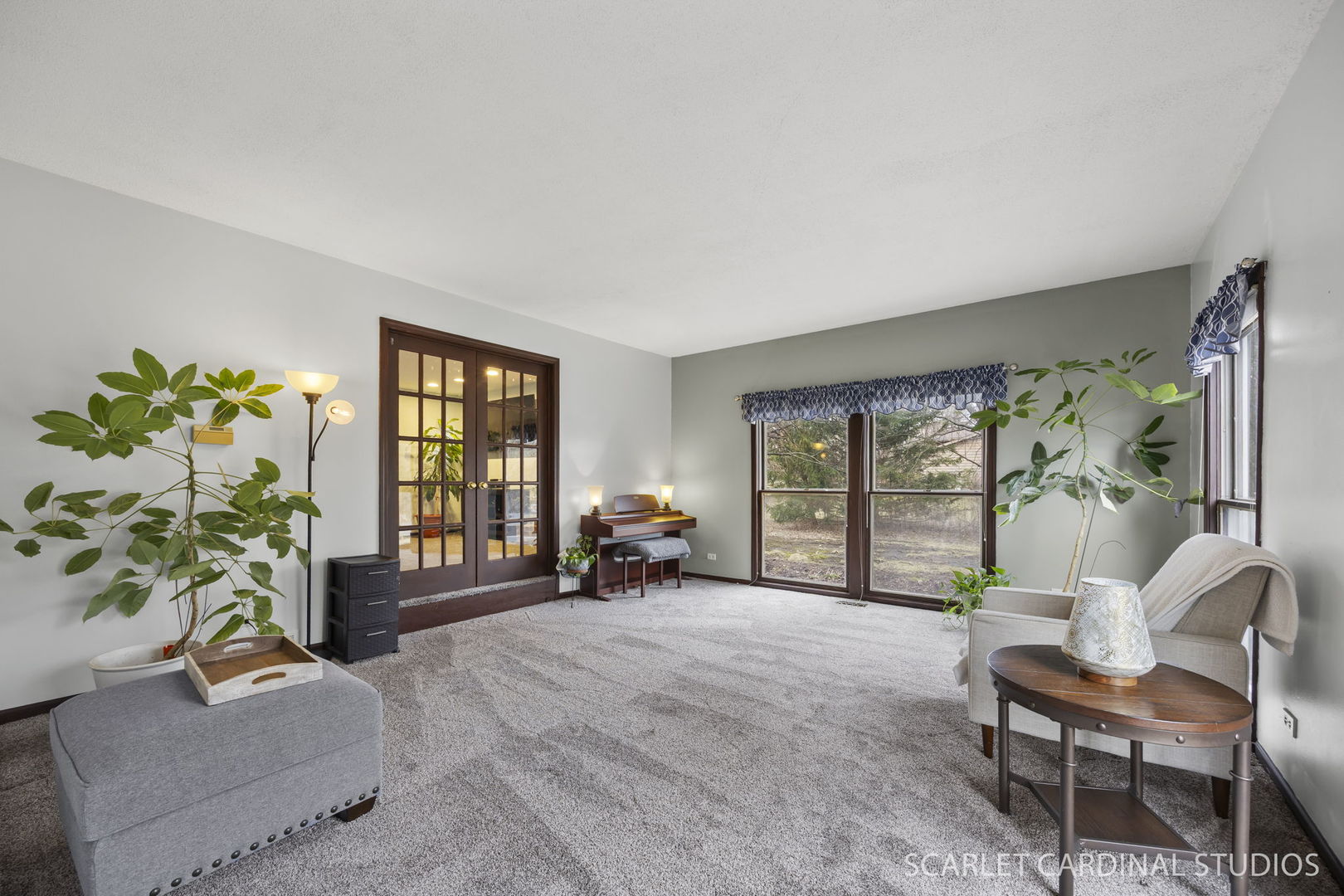 29W509 Point Oak Drive, Warrenville, IL 60555