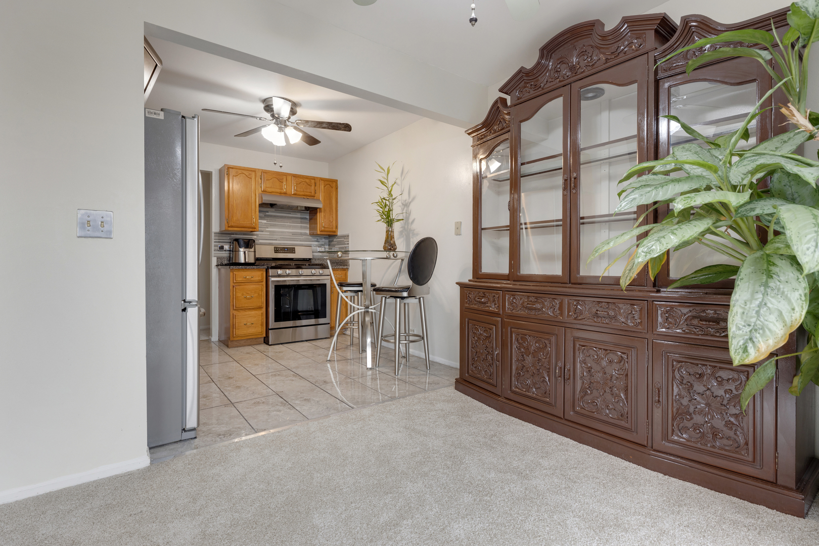 2838 Meadow Lane #W-2, Schaumburg, IL 60193