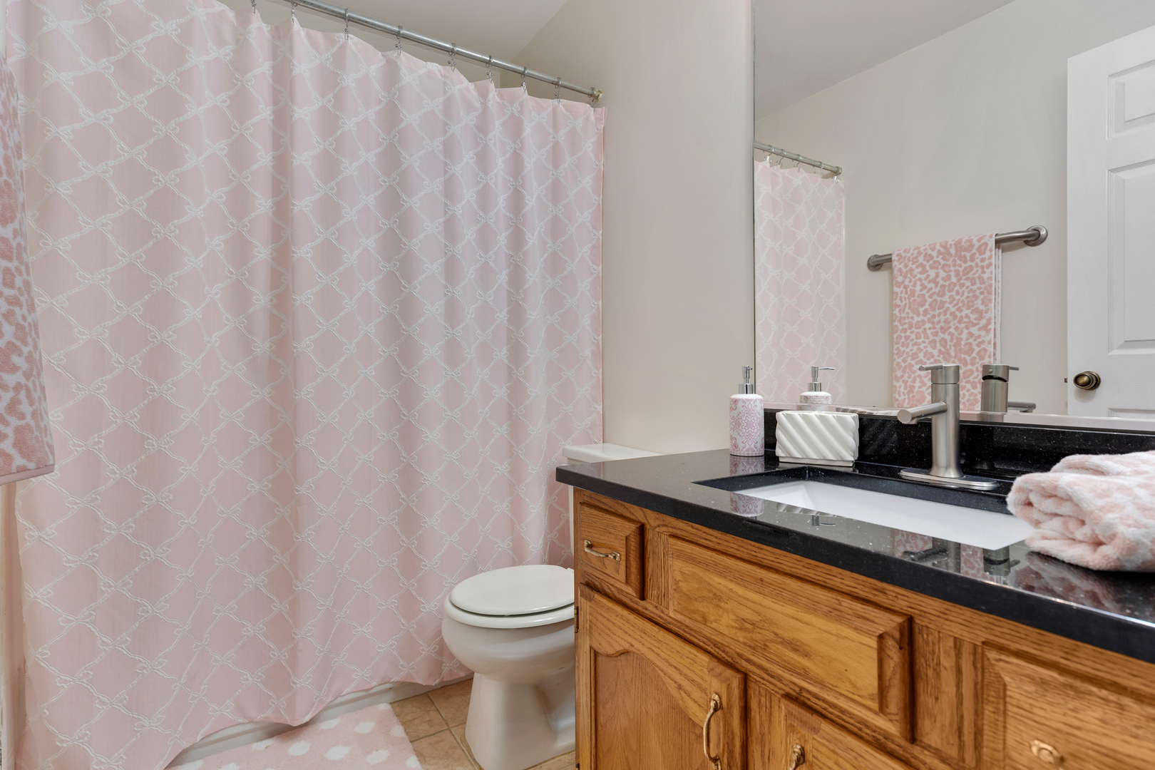 2838 Meadow Lane #W-2, Schaumburg, IL 60193