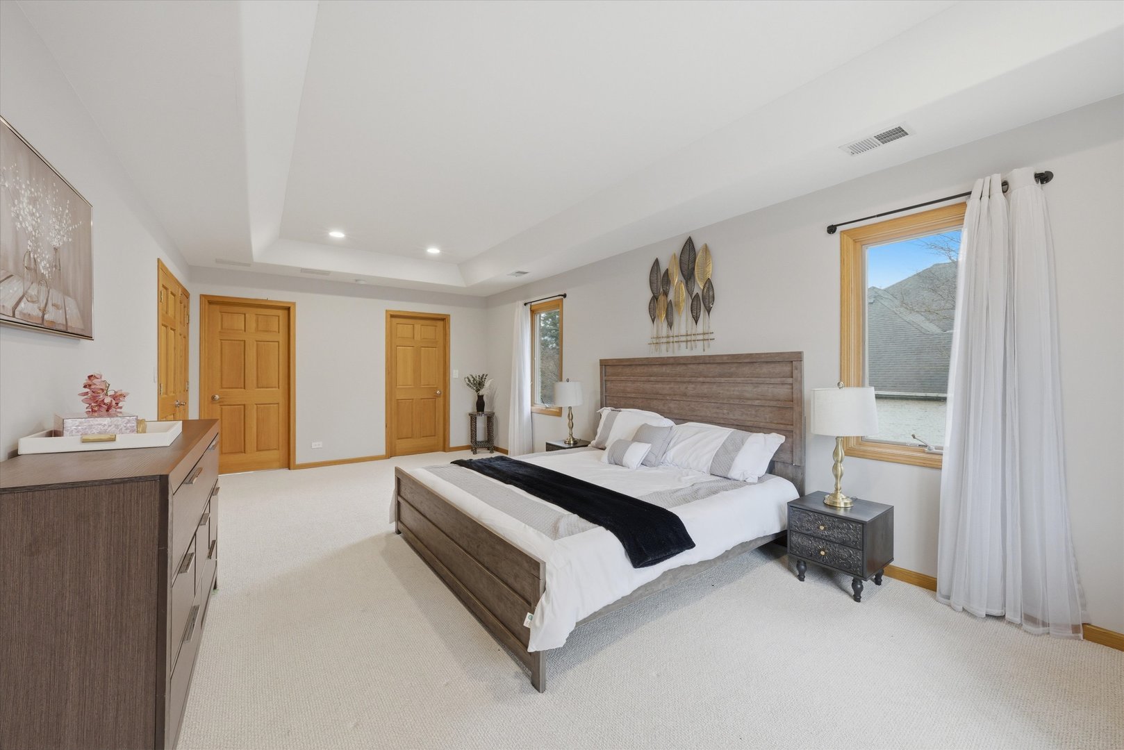 15W641 81st Street, Burr Ridge, IL 60527