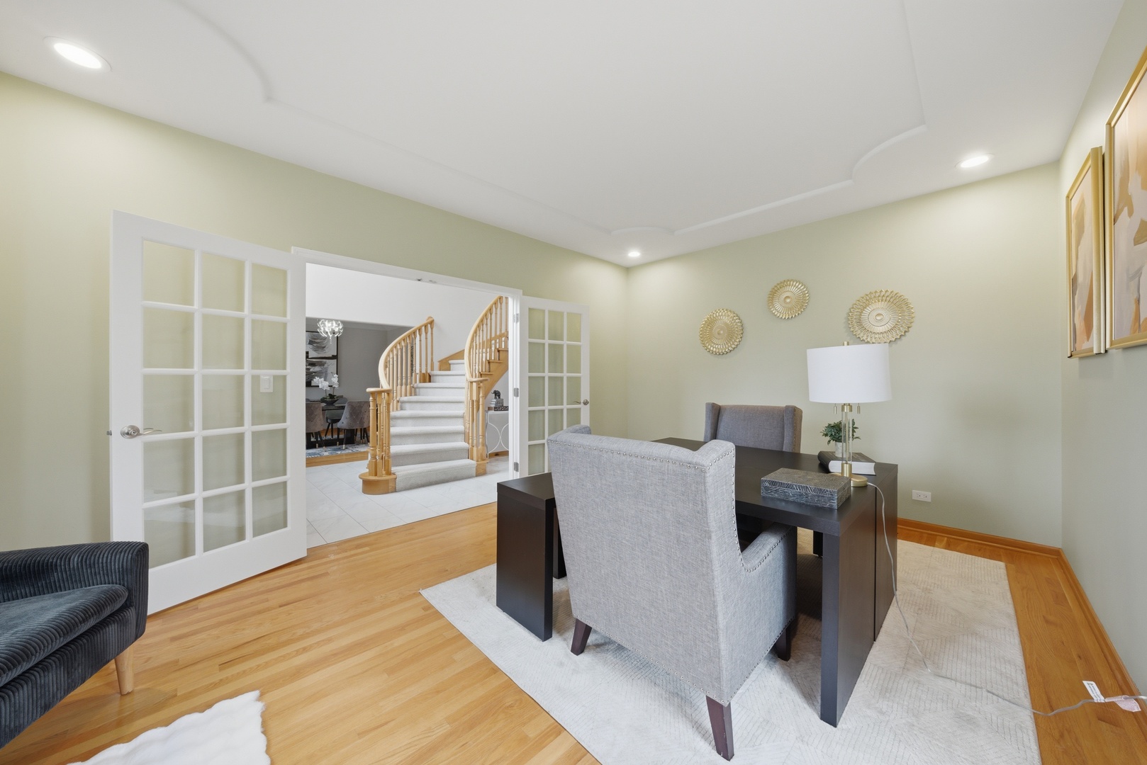 15W641 81st Street, Burr Ridge, IL 60527