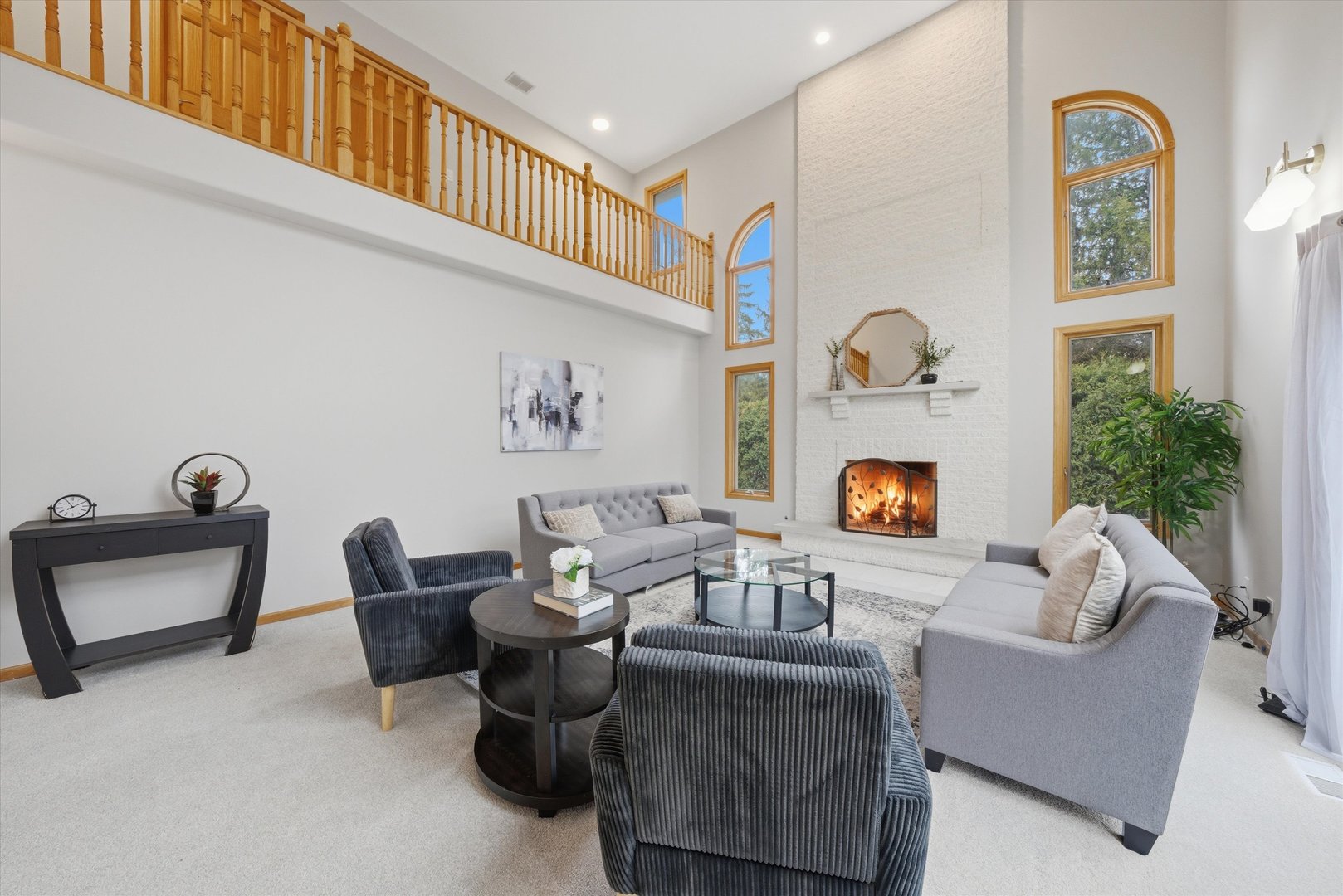 15W641 81st Street, Burr Ridge, IL 60527