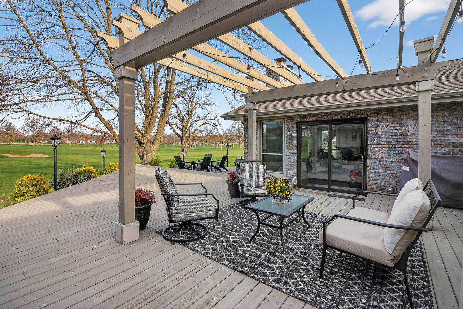 686 Golf Club Lane, Frankfort, IL 60423