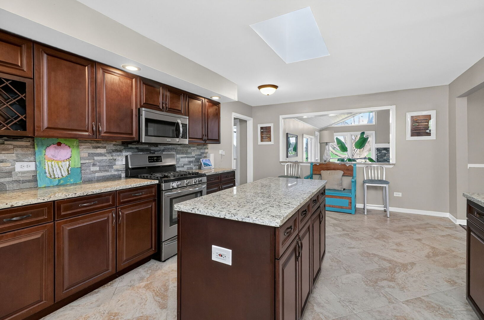 686 Golf Club Lane, Frankfort, IL 60423