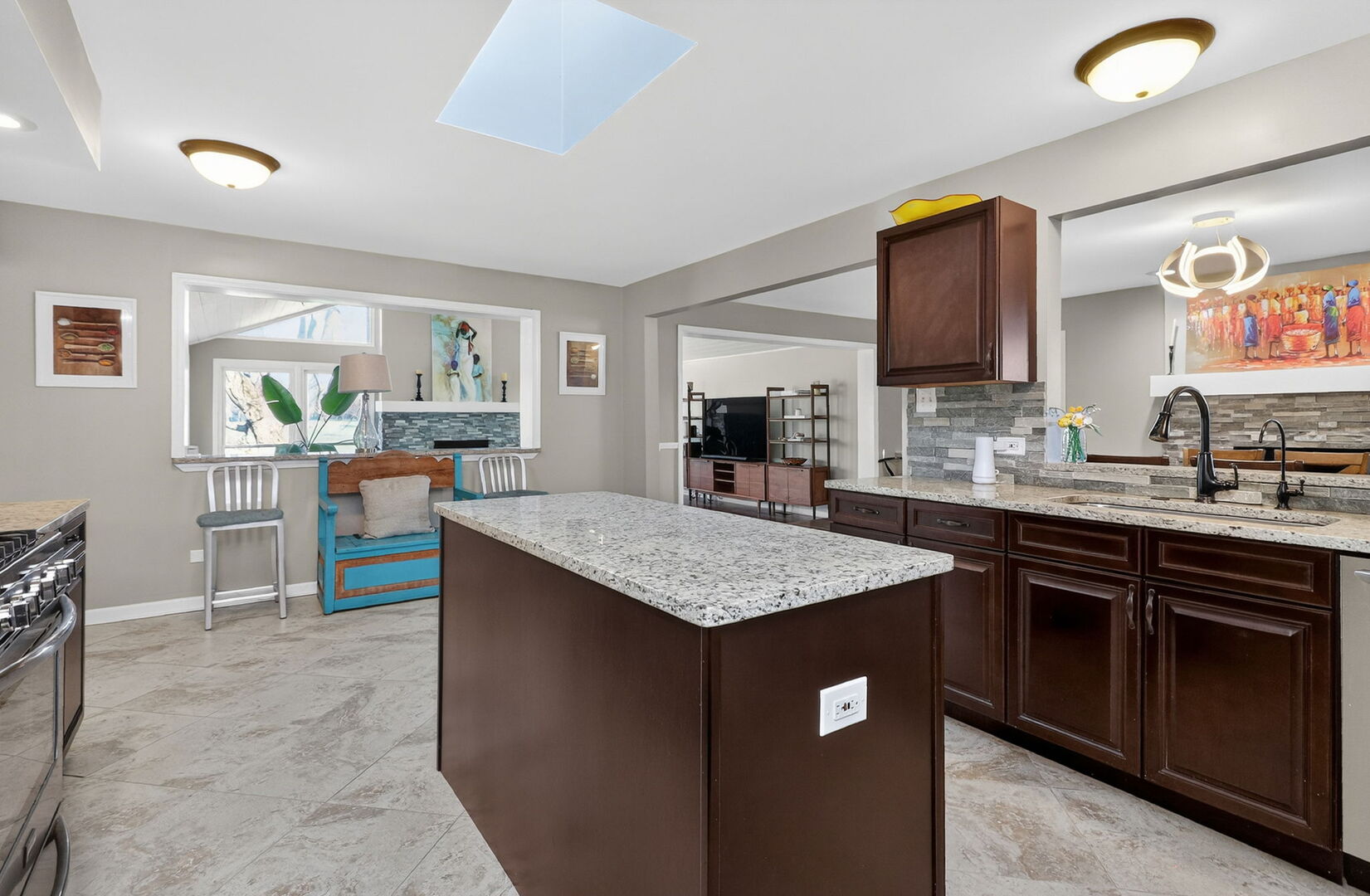 686 Golf Club Lane, Frankfort, IL 60423