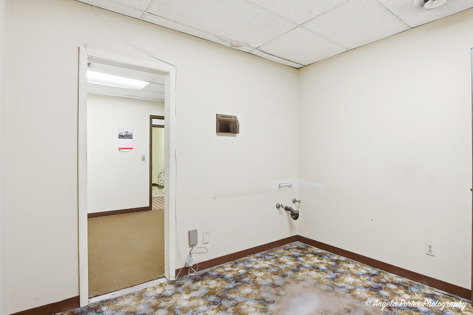 4901 W Elm Street, McHenry, IL 60050