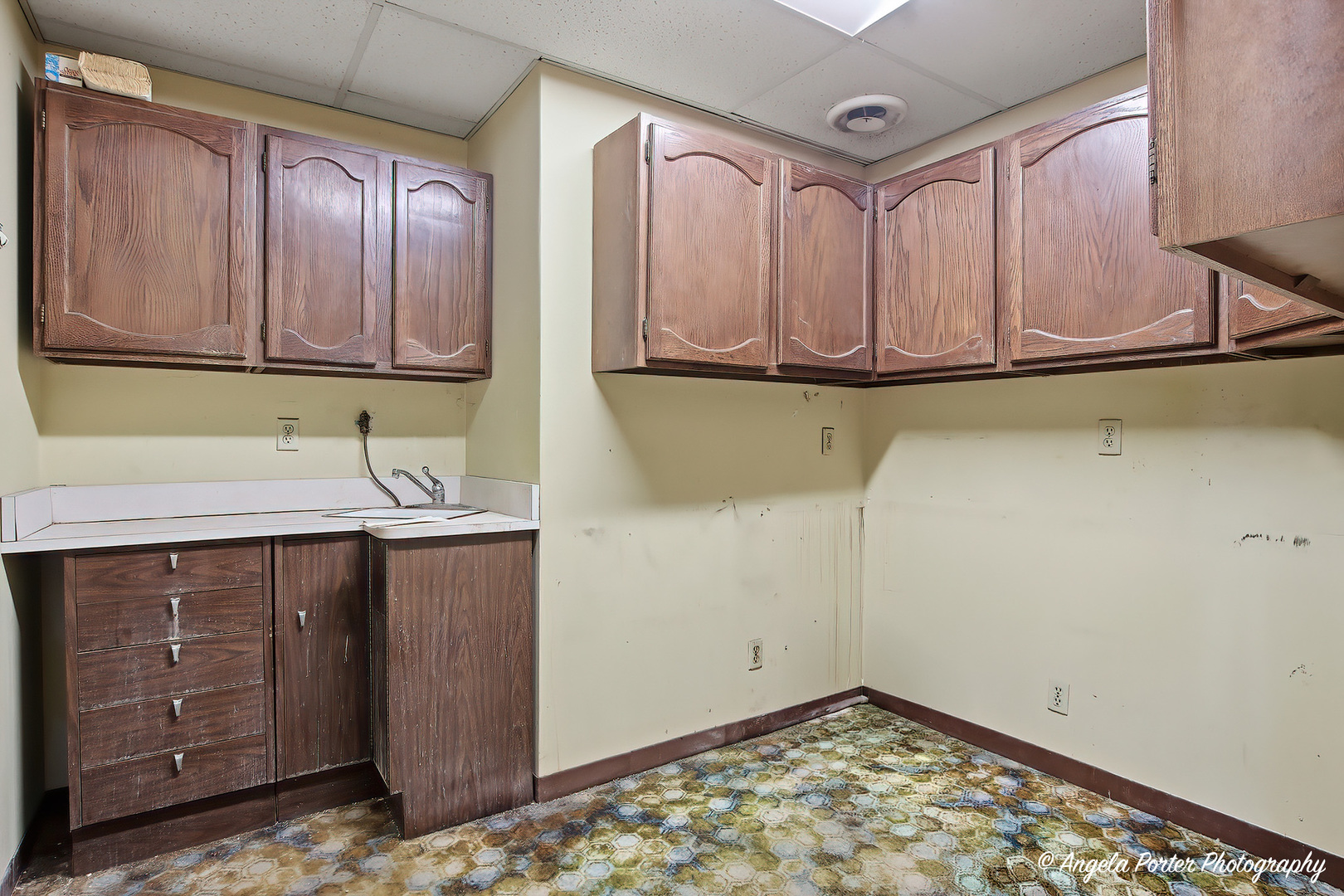 4901 W Elm Street, McHenry, IL 60050