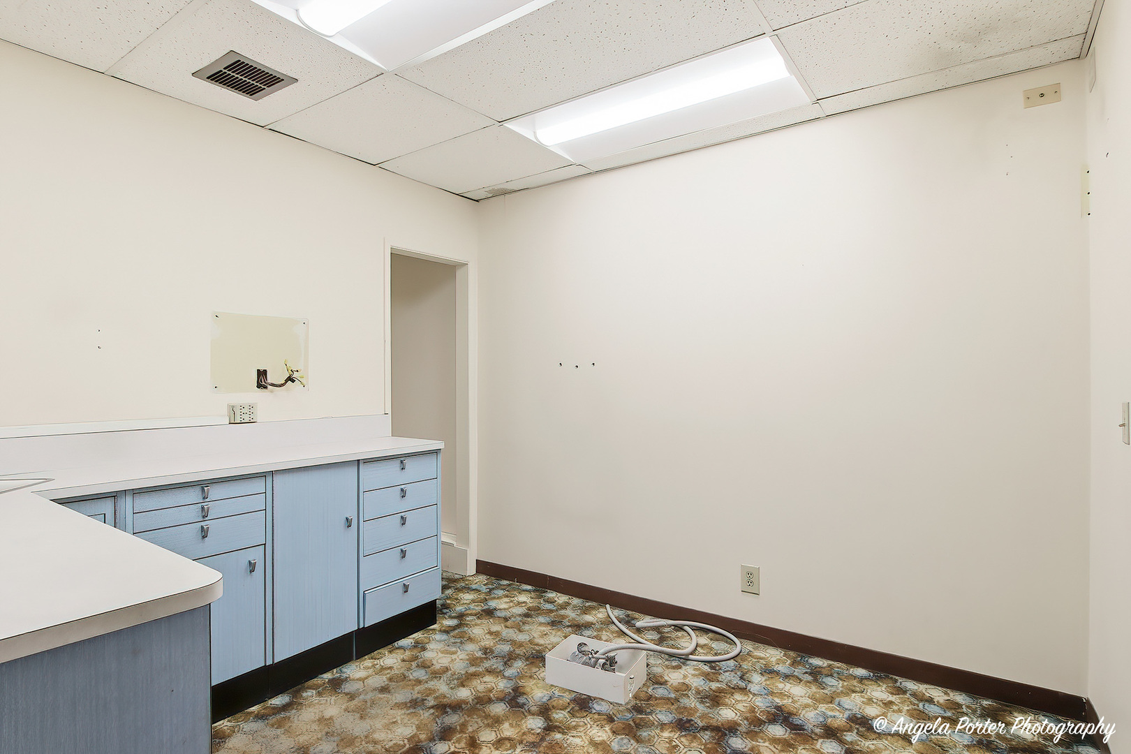 4901 W Elm Street, McHenry, IL 60050