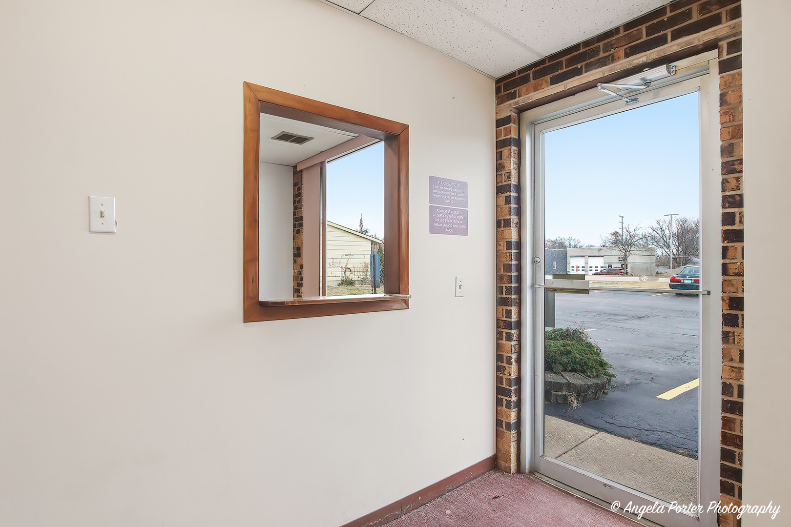 4901 W Elm Street, McHenry, IL 60050