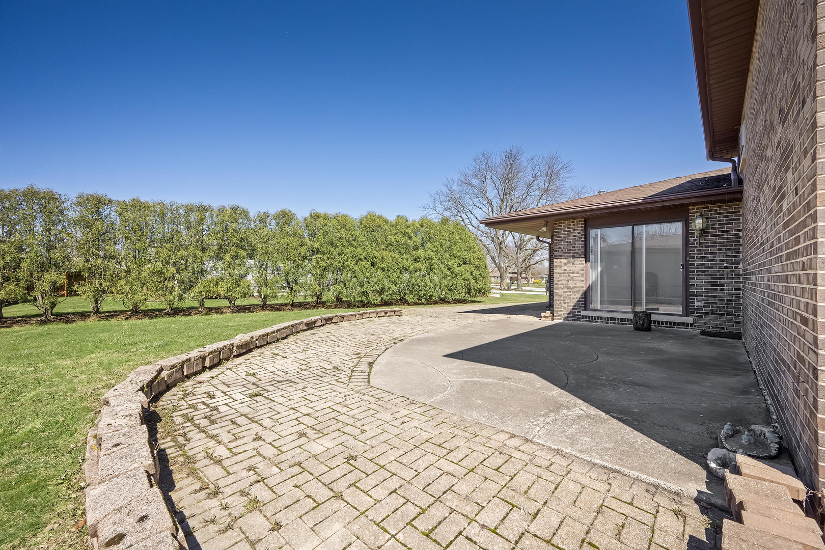 1631 Arbor Court, Darien, IL 60561