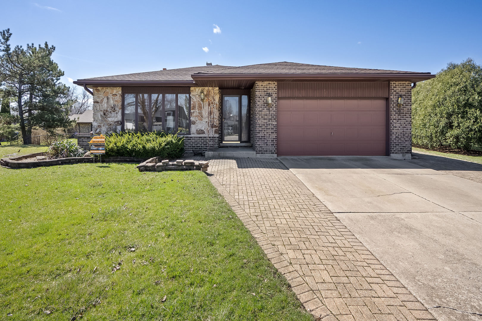 1631 Arbor Court, Darien, IL 60561