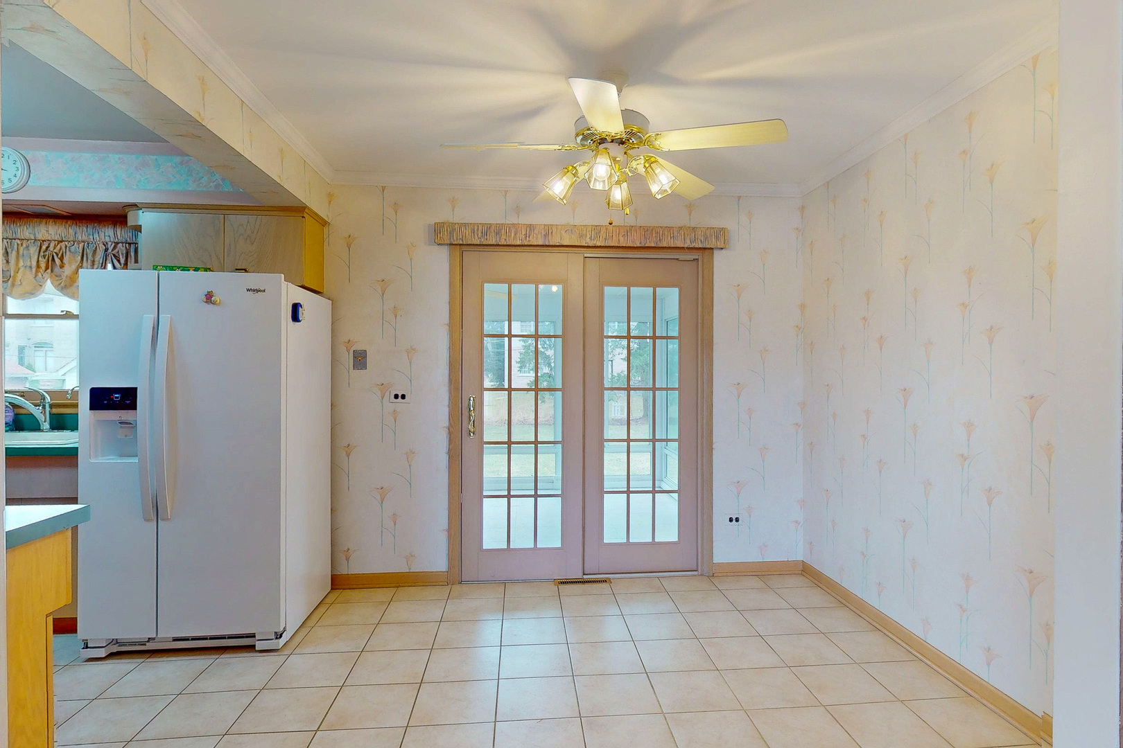 4N163 5th Avenue, Addison, IL 60101