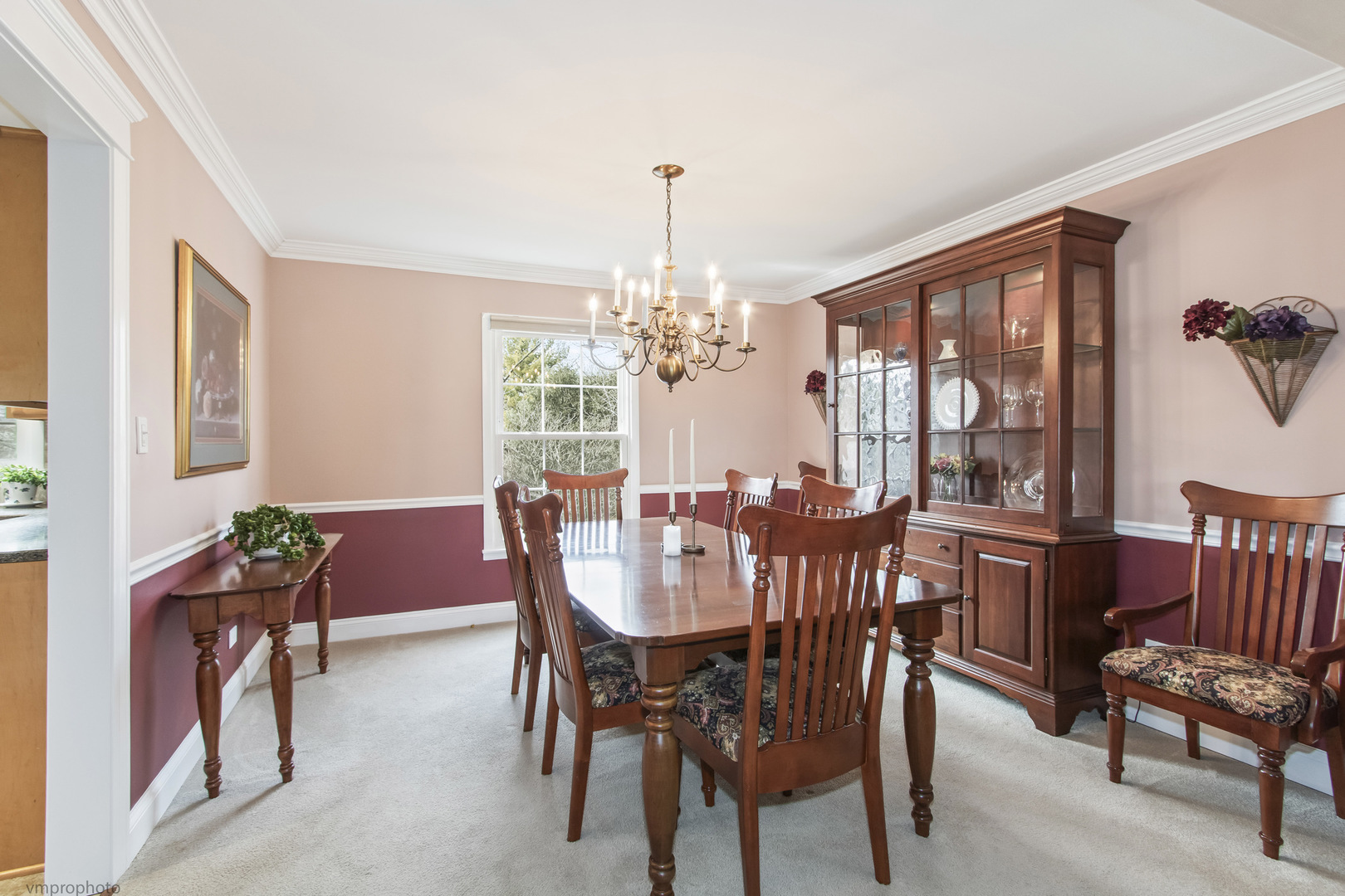 913 Warwick Lane, Libertyville, IL 60048