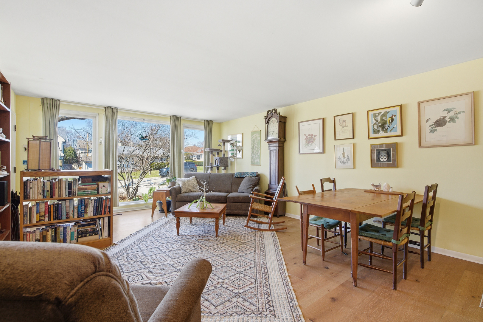 5429 Benton Avenue, Downers Grove, IL 60515