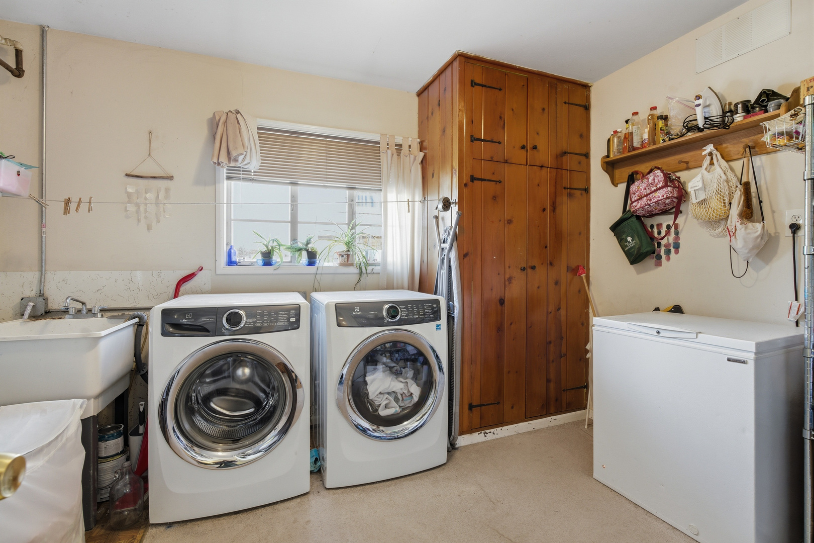 5429 Benton Avenue, Downers Grove, IL 60515