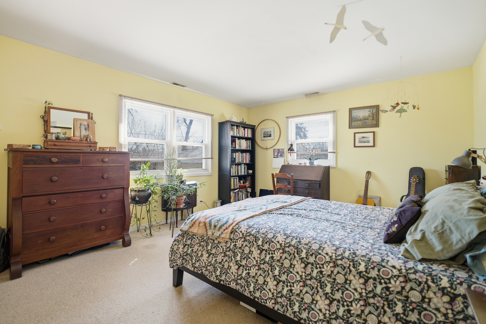 5429 Benton Avenue, Downers Grove, IL 60515