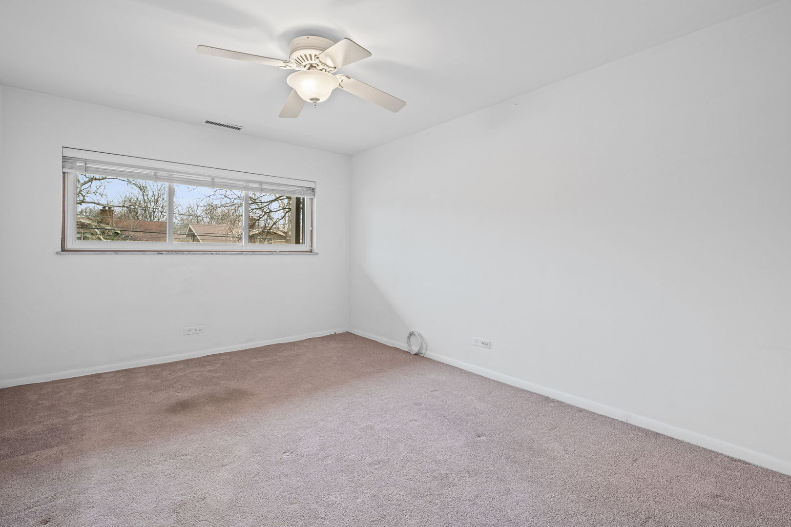 1 N Dee Road #1B, Park Ridge, IL 60068