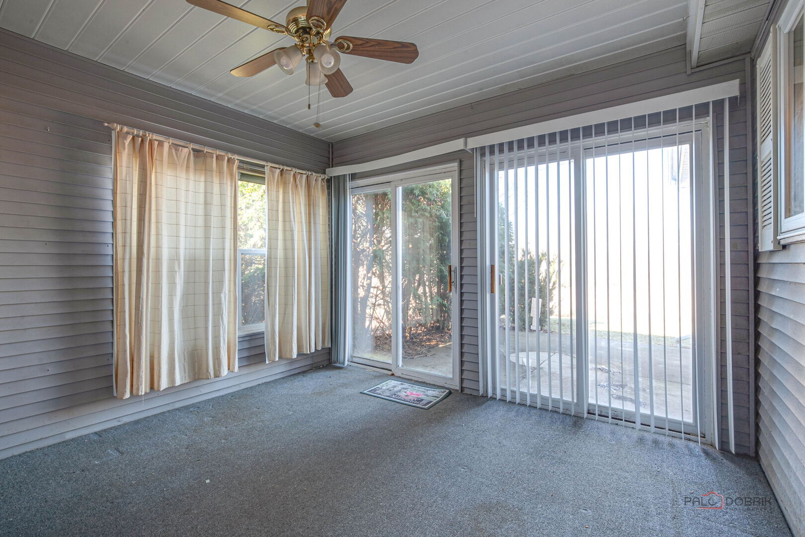 2406 STALLION Court, Grayslake, IL 60030