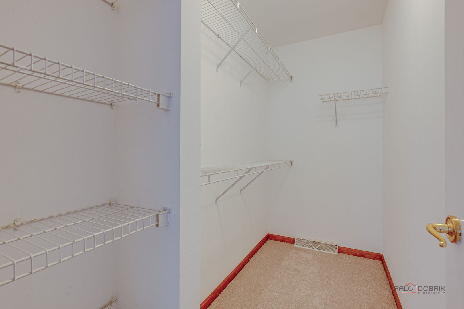 2406 STALLION Court, Grayslake, IL 60030