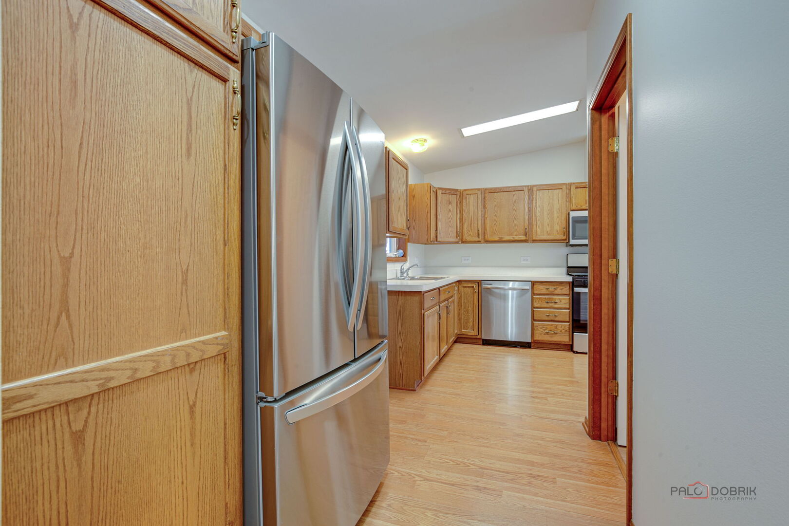 2406 STALLION Court, Grayslake, IL 60030