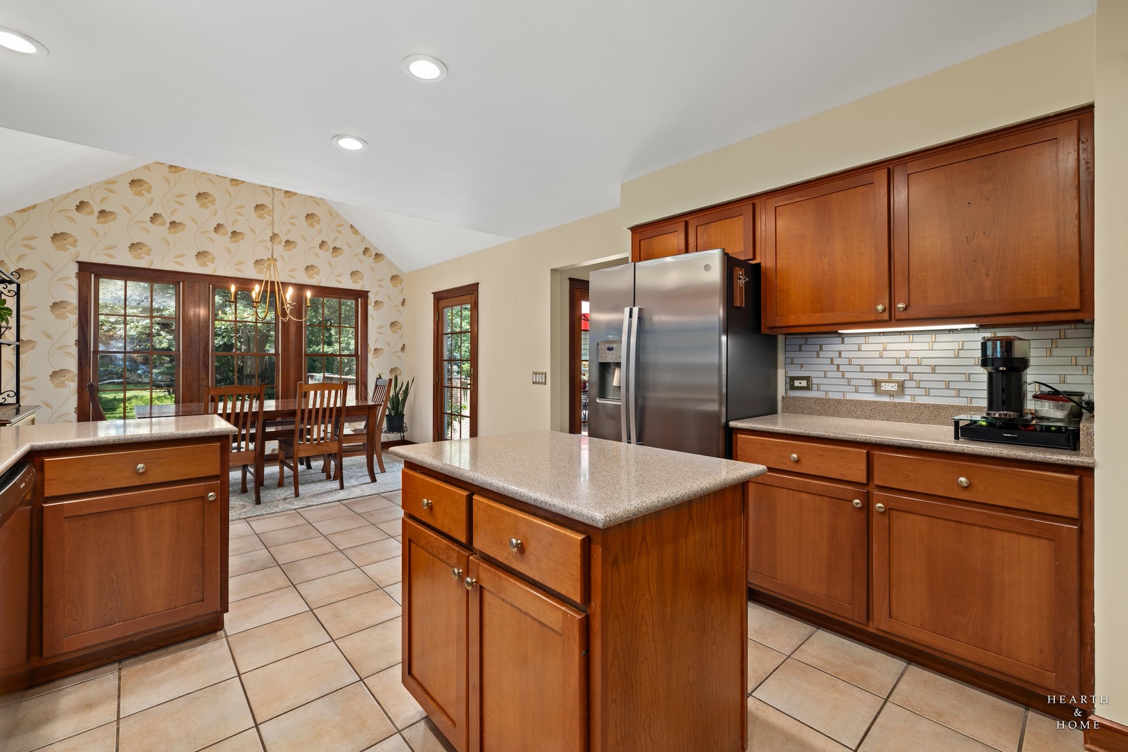 36W628 Oak Hill Drive, Dundee, IL 60118