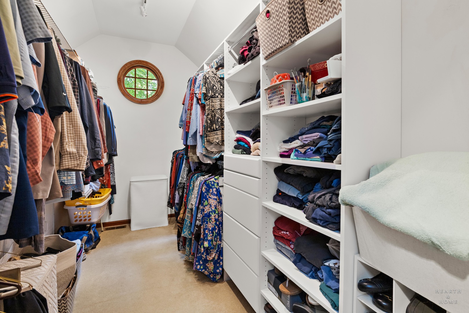 36W628 Oak Hill Drive, Dundee, IL 60118