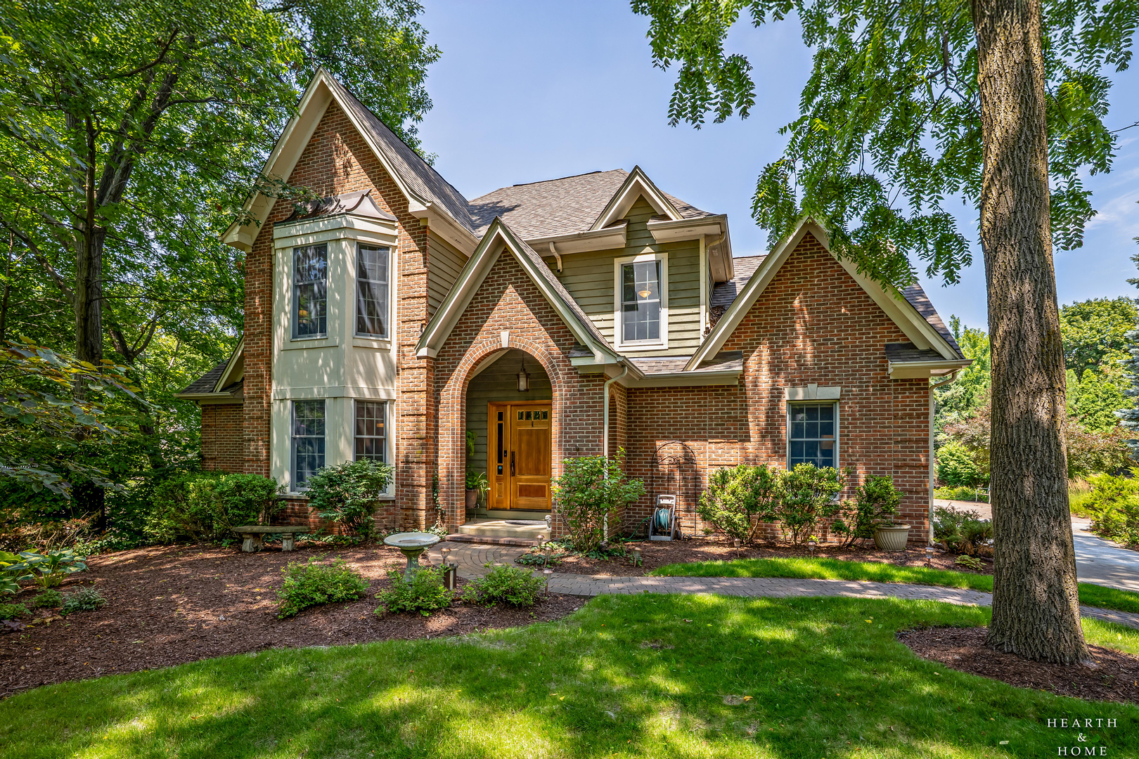 36W628 Oak Hill Drive, Dundee, IL 60118