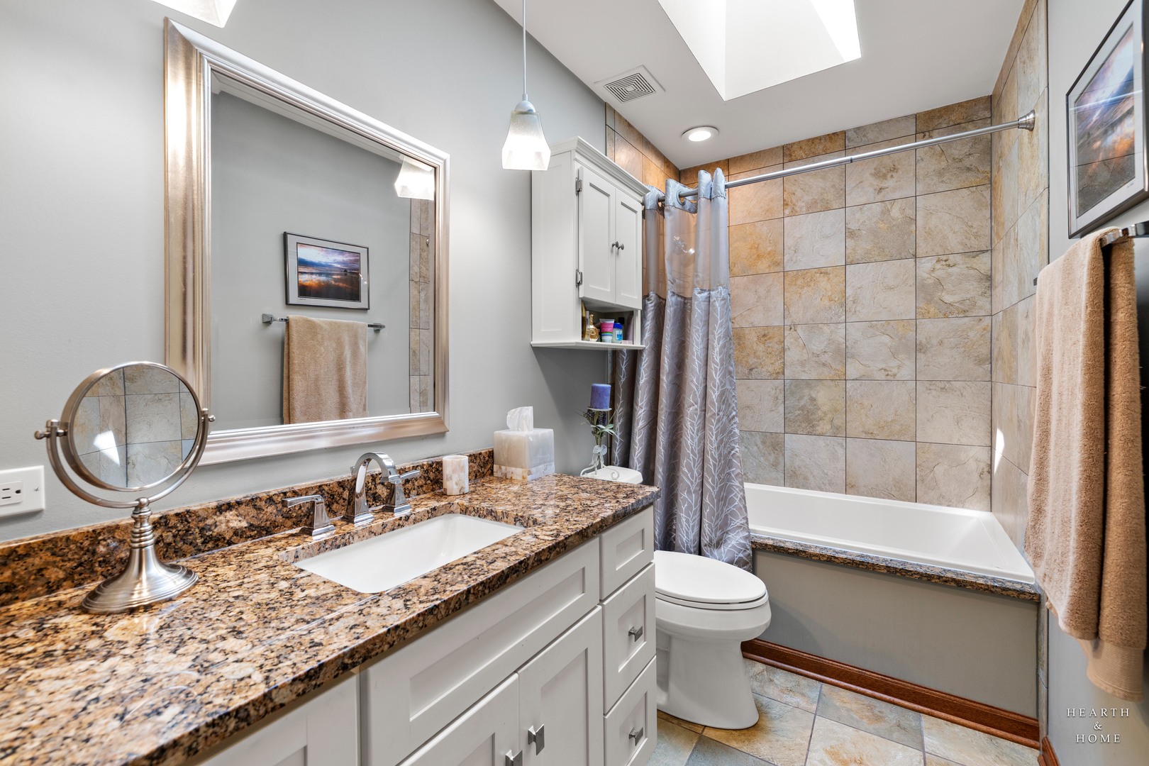 36W628 Oak Hill Drive, Dundee, IL 60118