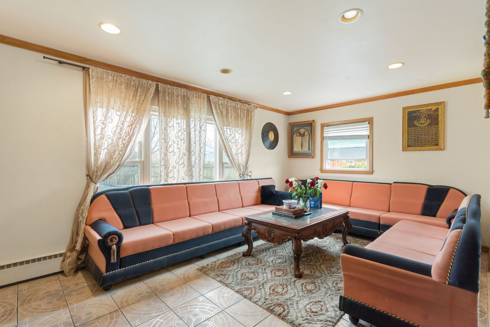 4249 Custer Avenue, Lyons, IL 60534