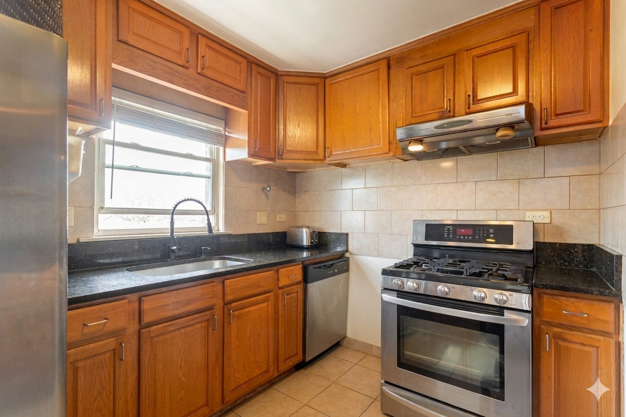 4249 Custer Avenue, Lyons, IL 60534