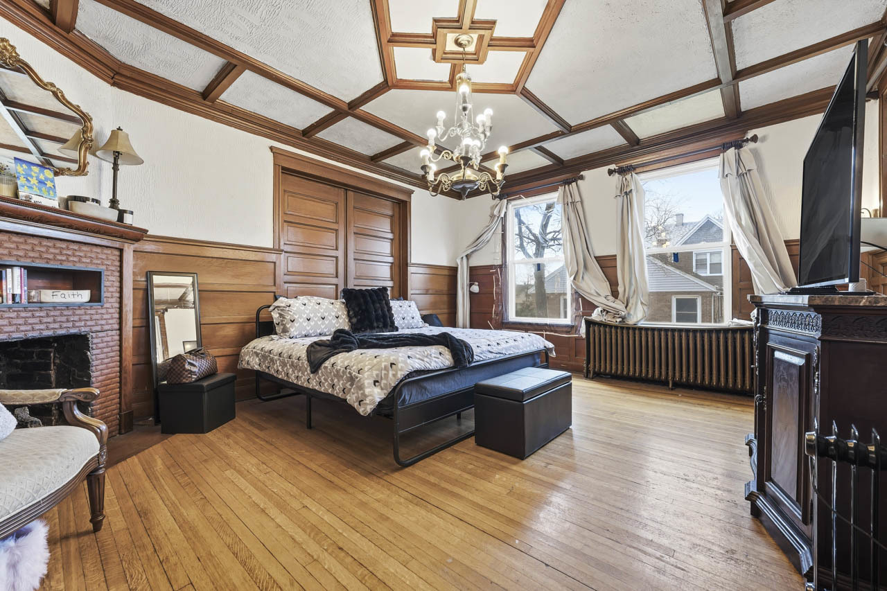 51 W 21st Street, Chicago Heights, IL 60411