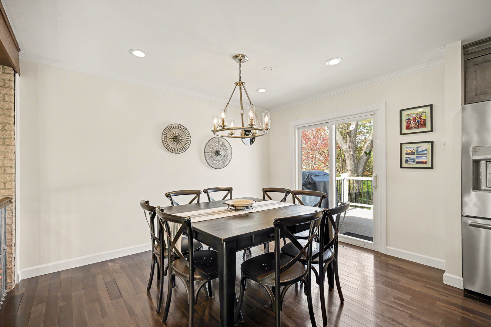 610 W Noyes Street, Arlington Heights, IL 60005