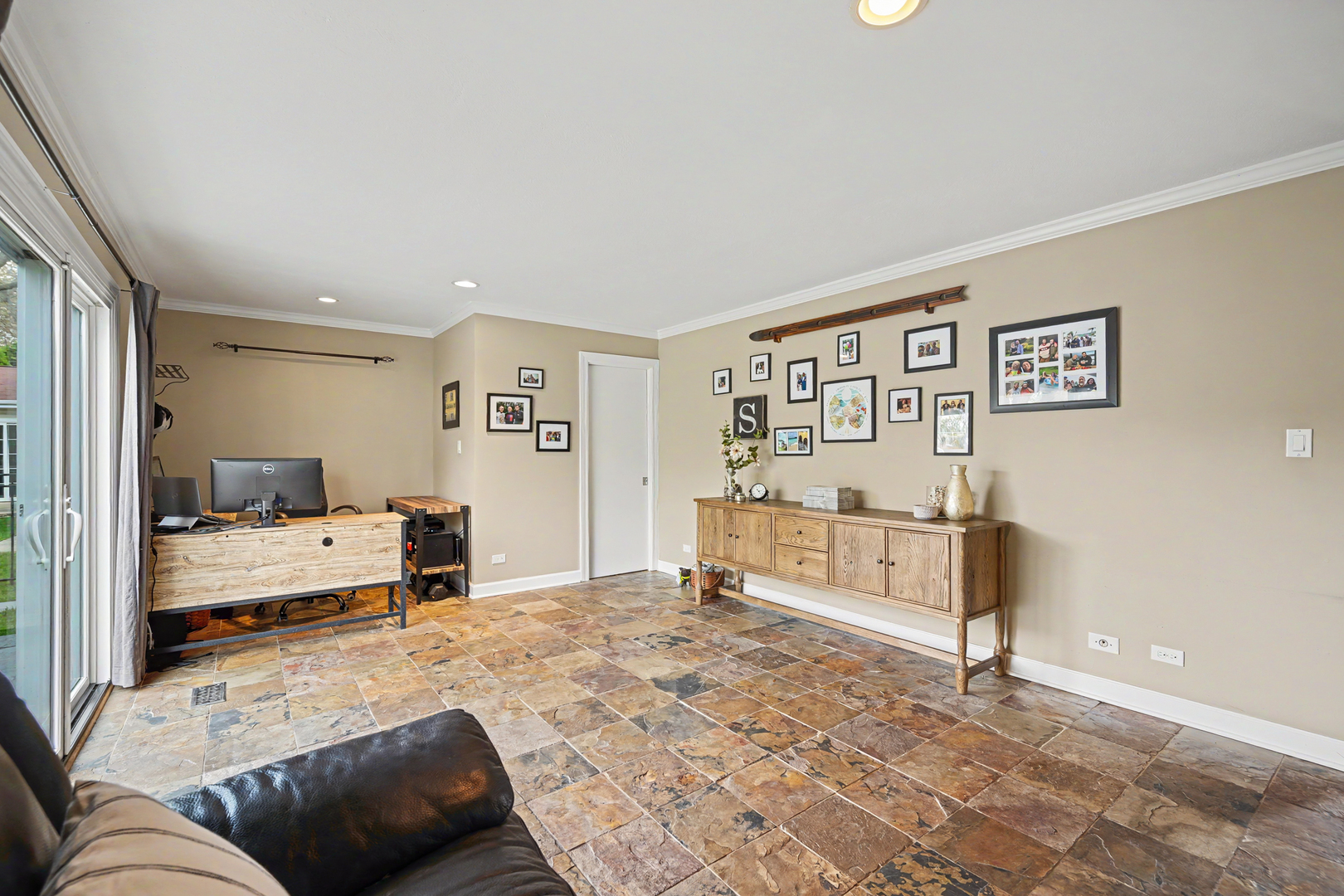 610 W Noyes Street, Arlington Heights, IL 60005