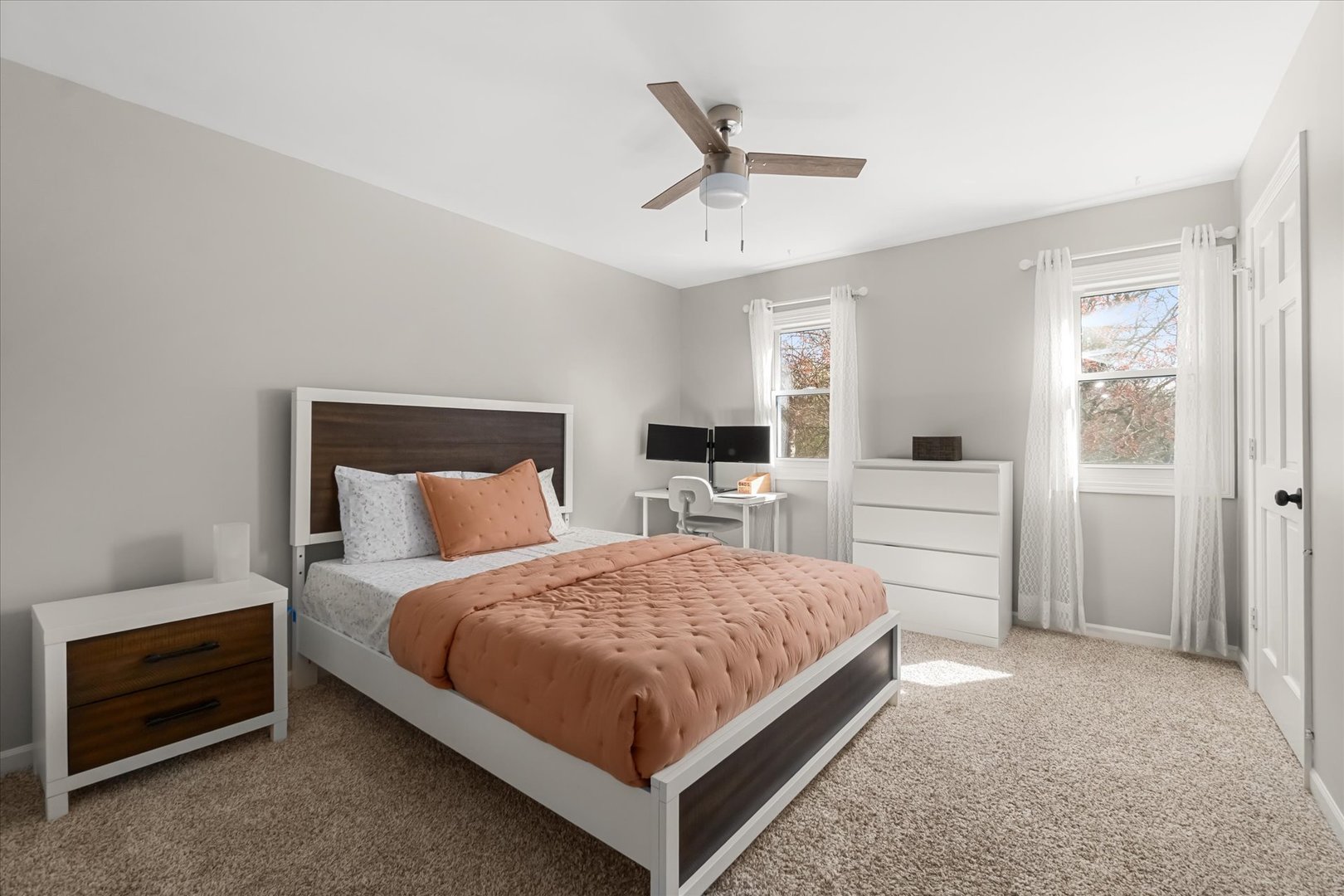 1763 Frost Lane, Naperville, IL 60564