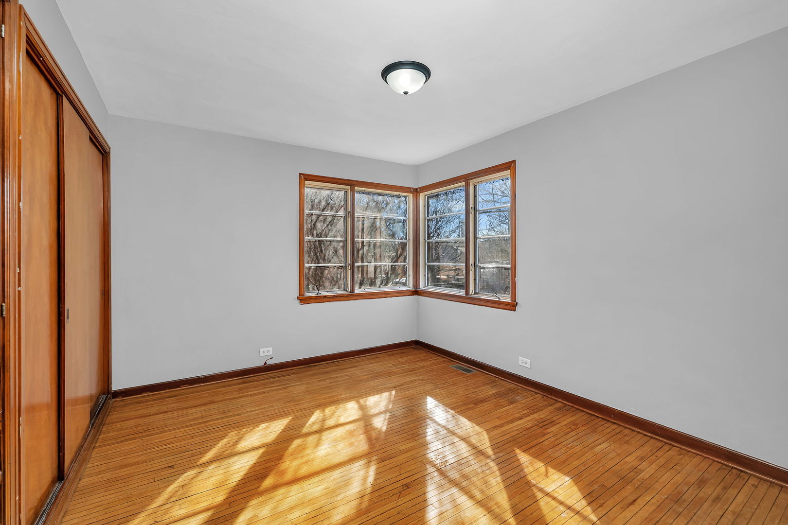 537 Saint George Street, Ottawa, IL 61350