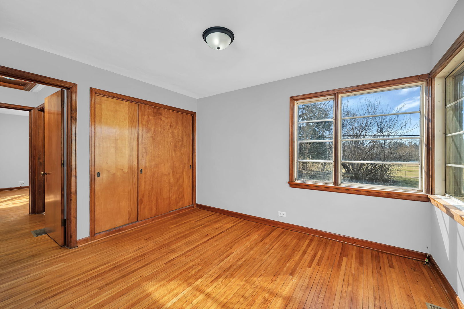 537 Saint George Street, Ottawa, IL 61350