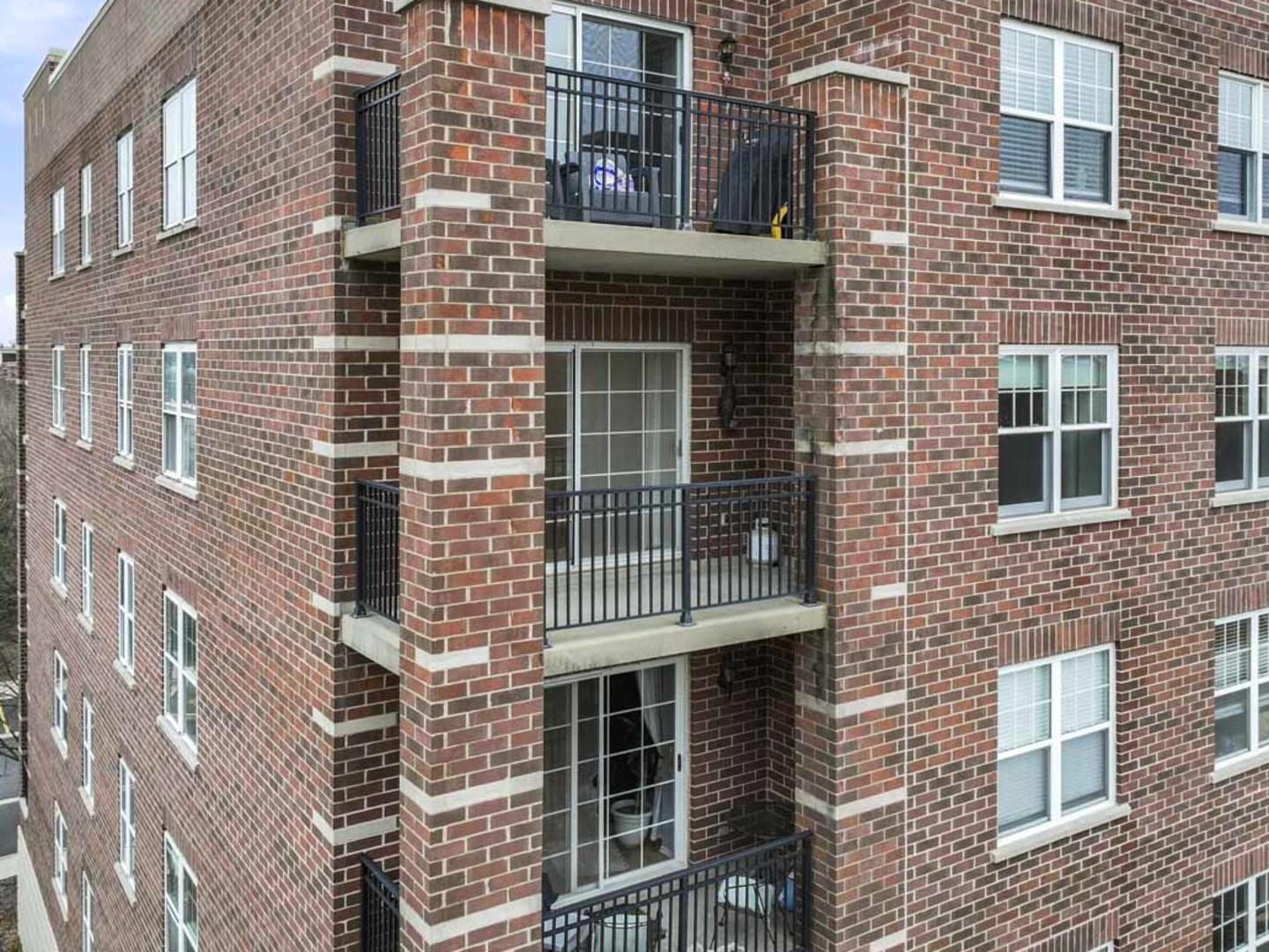 410 W Mahogany Court #509, Palatine, IL 60067