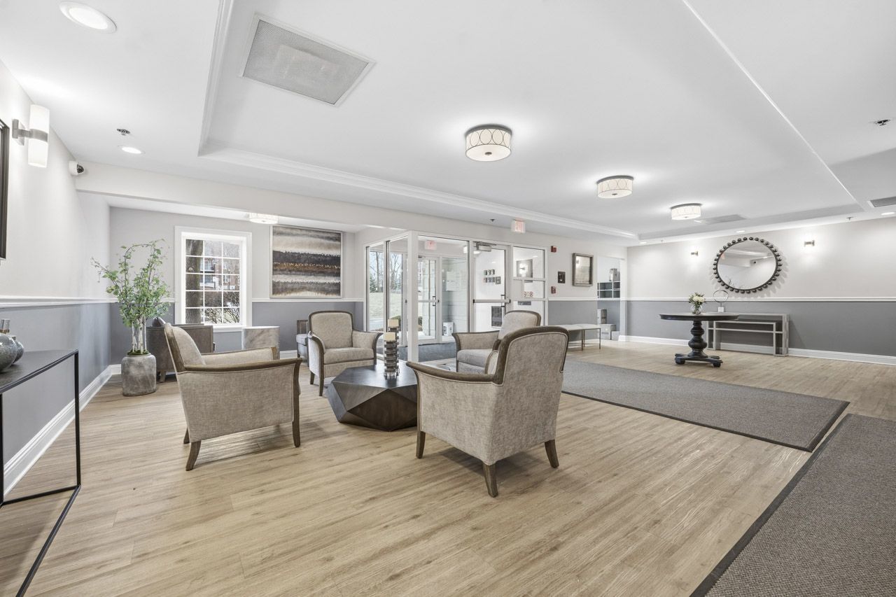 410 W Mahogany Court #509, Palatine, IL 60067