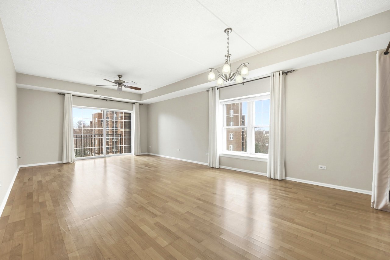 410 W Mahogany Court #509, Palatine, IL 60067