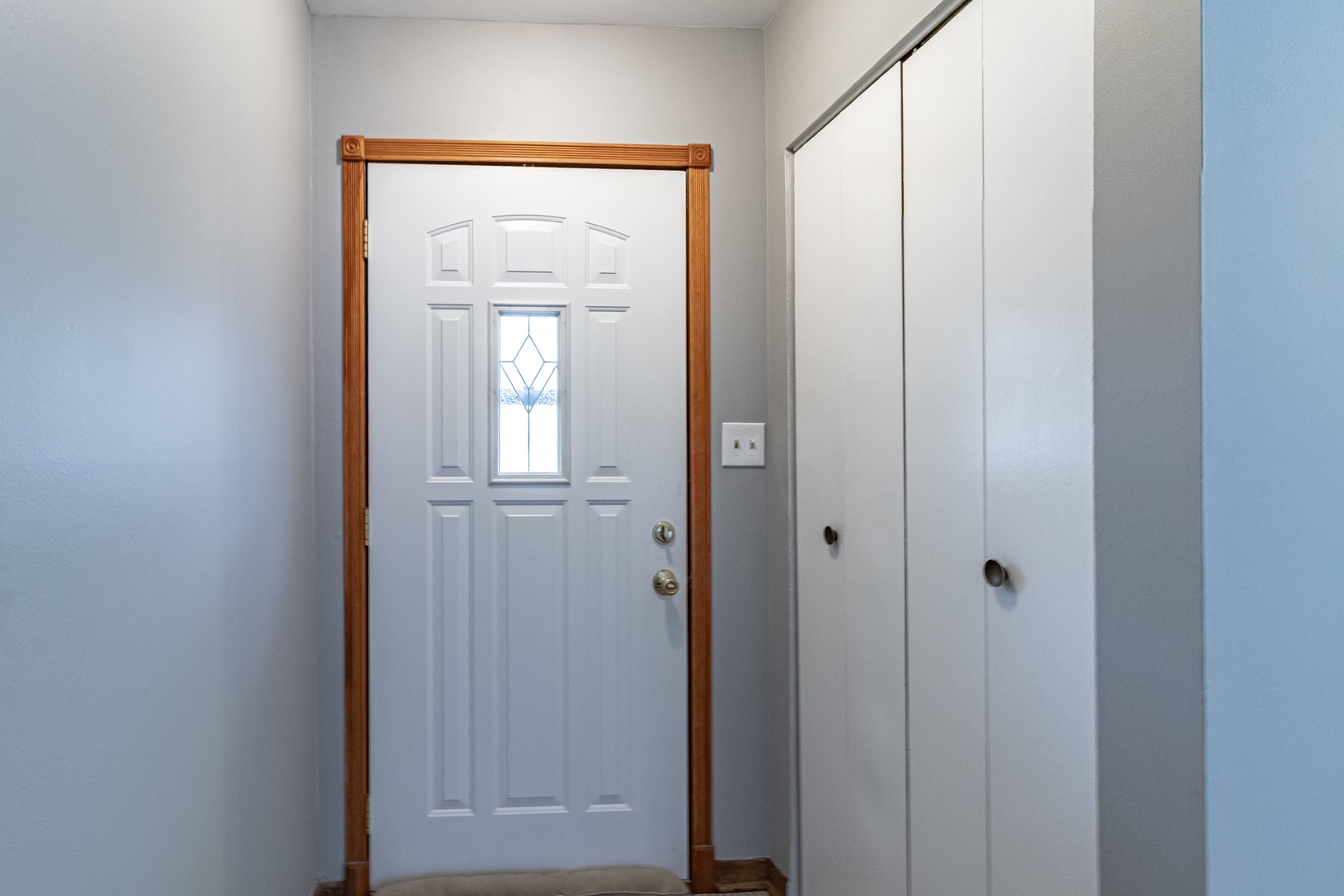 325 N Emerald Avenue, Mundelein, IL 60060