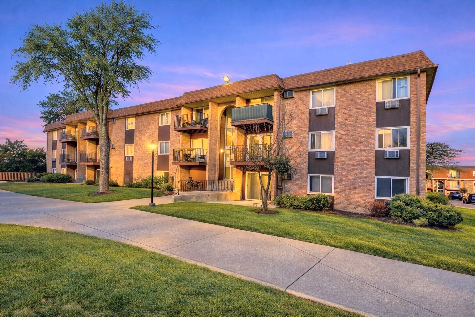 1180 Meadow Lane #6-306, Hoffman Estates, IL 60169