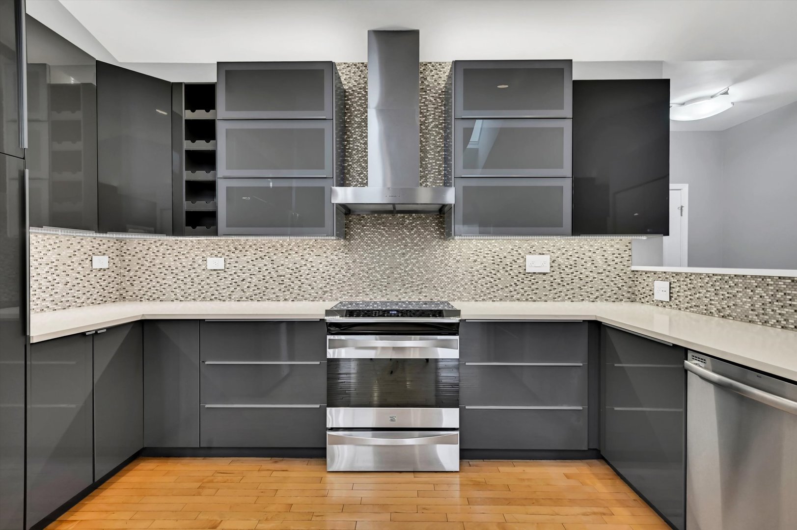 16516 W Apache Drive, Lockport, IL 60441