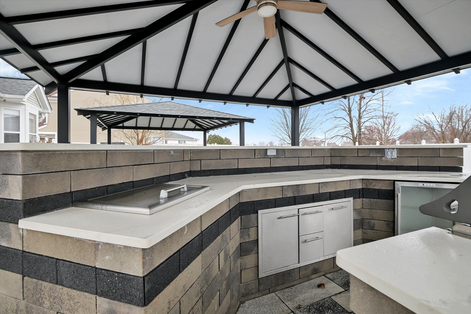 16516 W Apache Drive, Lockport, IL 60441