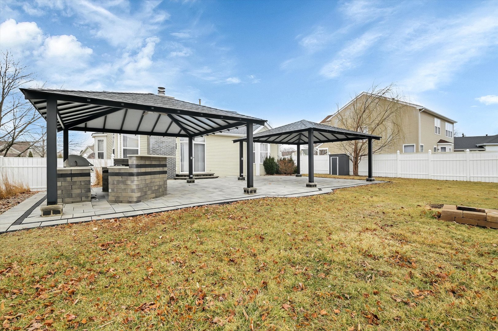 16516 W Apache Drive, Lockport, IL 60441