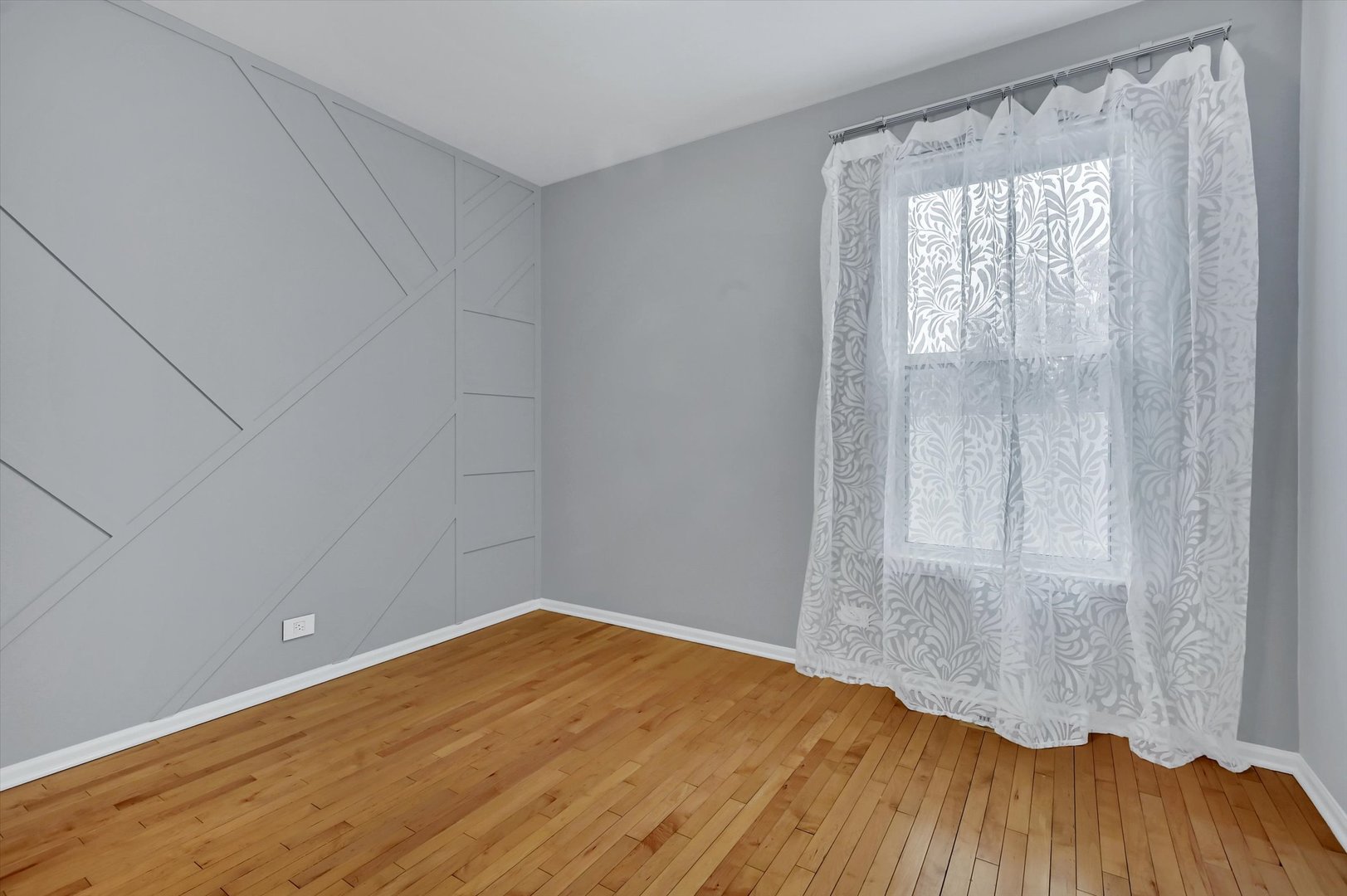 16516 W Apache Drive, Lockport, IL 60441