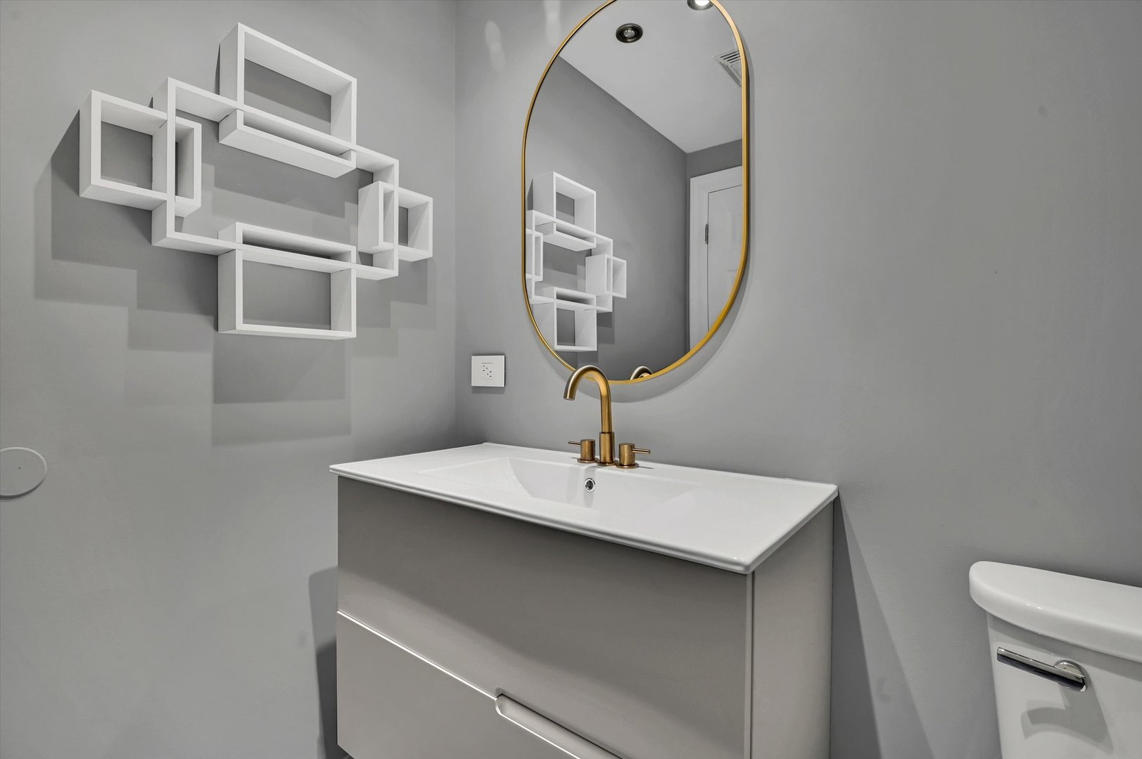 16516 W Apache Drive, Lockport, IL 60441